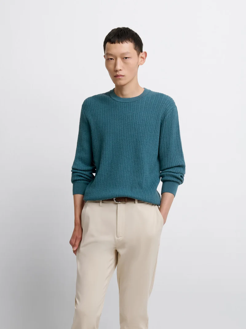 Pull col rond en maille torsadée