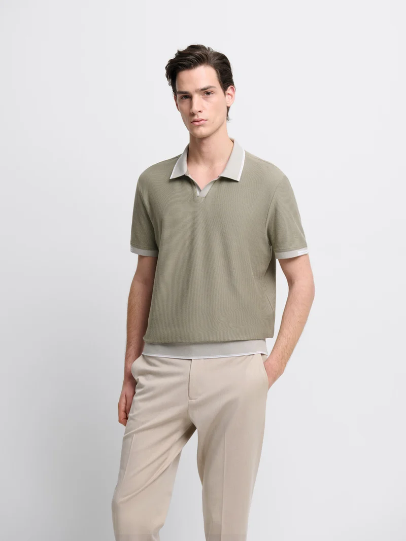 Polo col ouvert