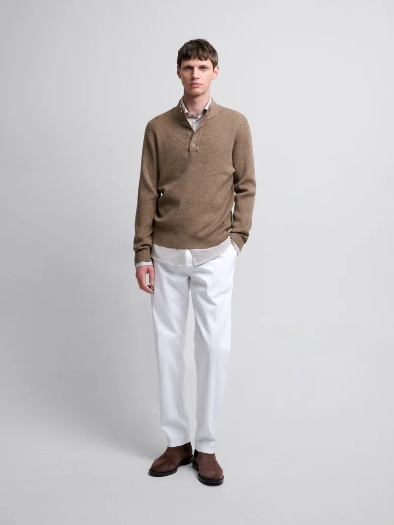 Pull col montant boutonné