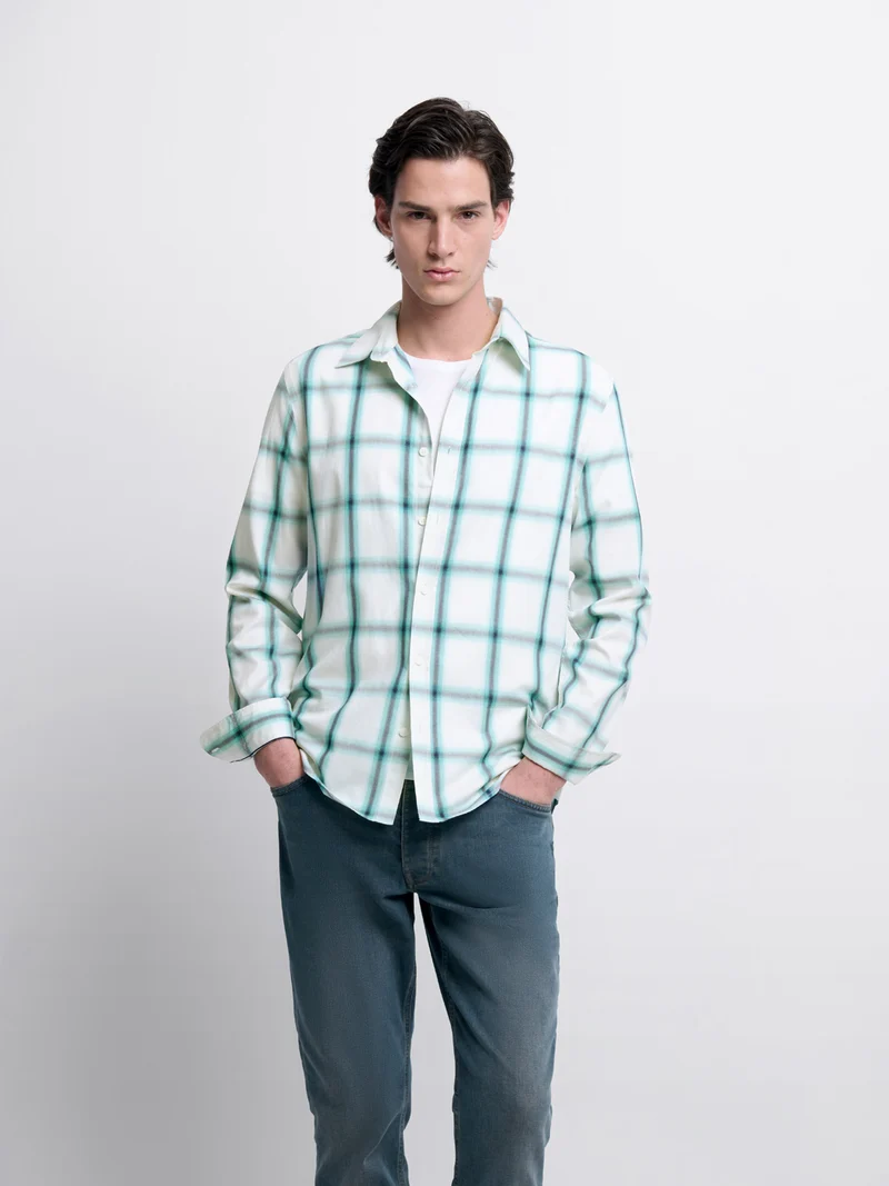 Chemise slim à carreaux