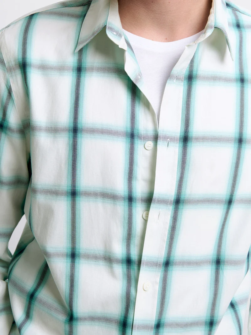 Chemise slim à carreaux