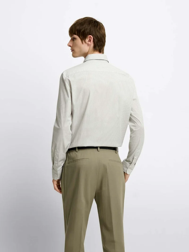 Chemise slim rayée