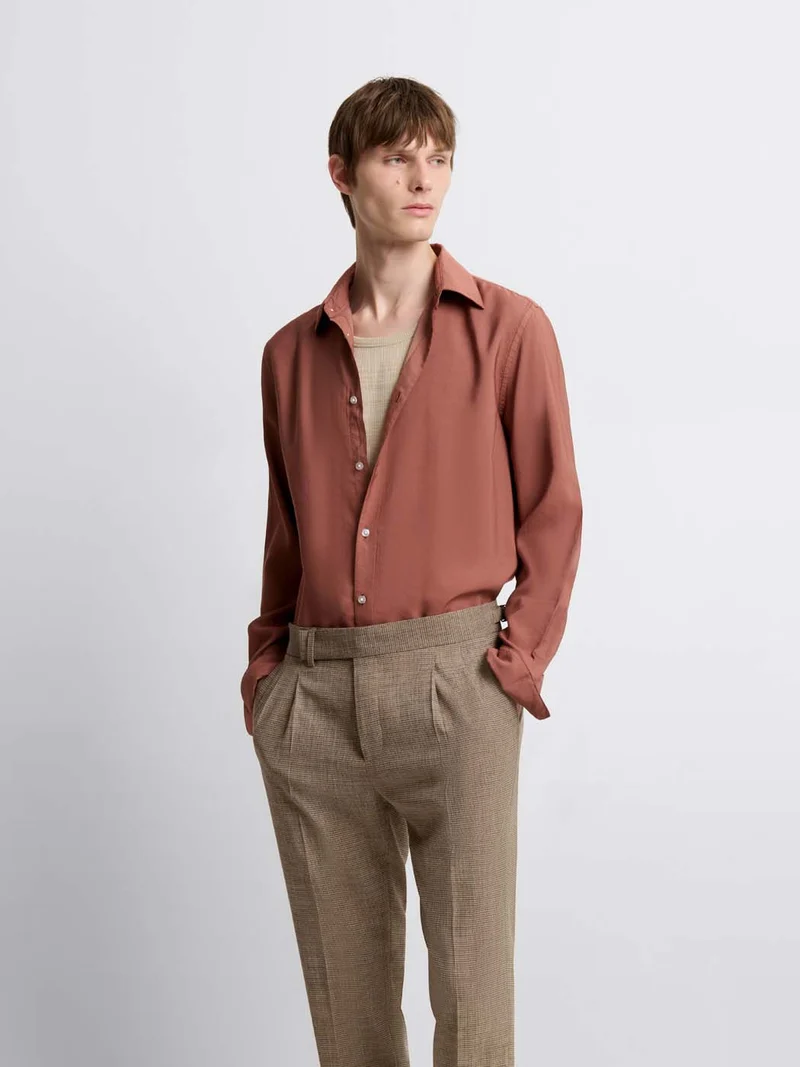 Chemise slim en modal mélangé