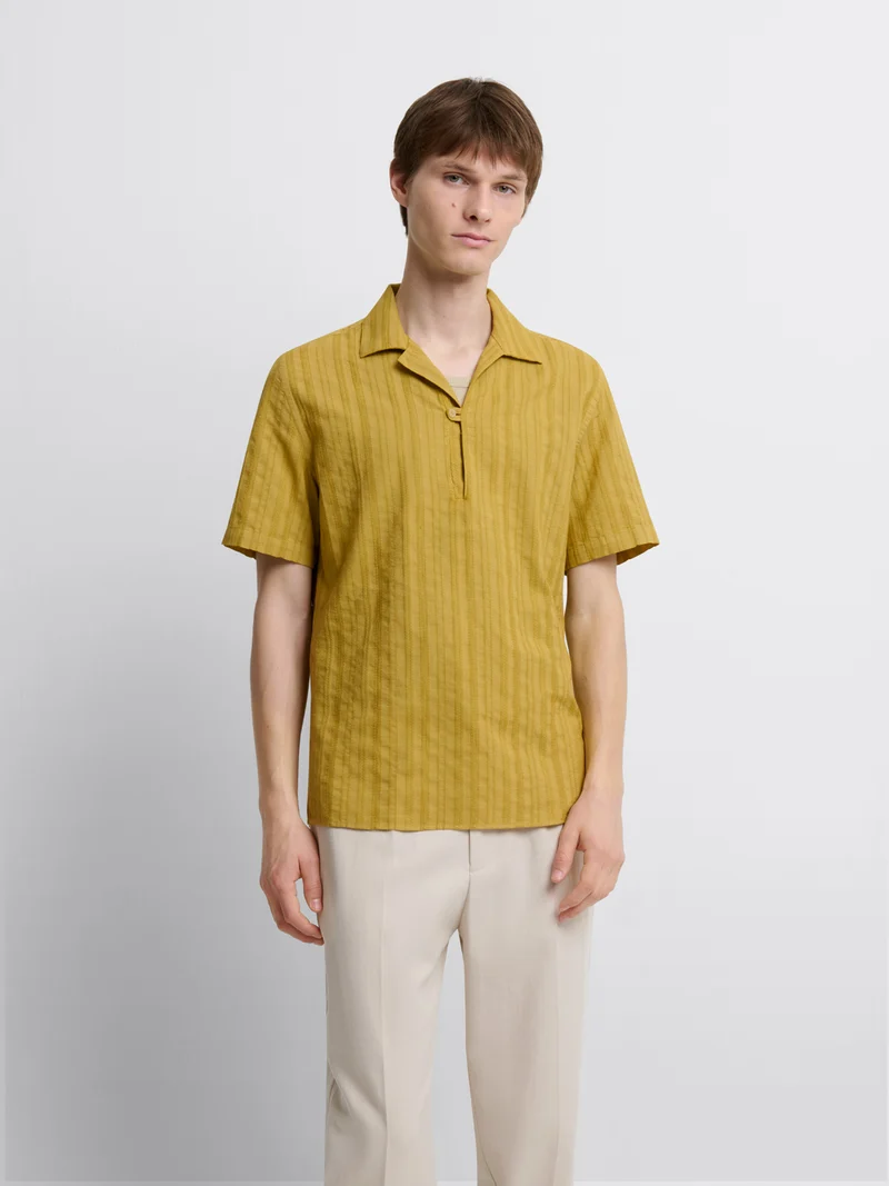 Chemise manches courtes rayée