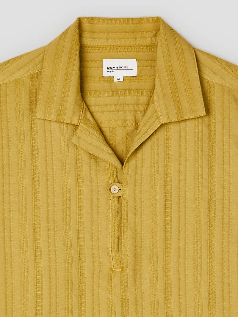 Chemise manches courtes rayée