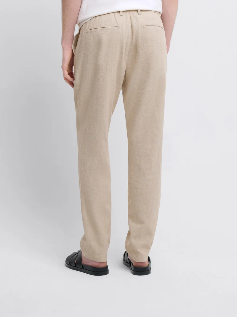 Chino taille semi-élastiquée