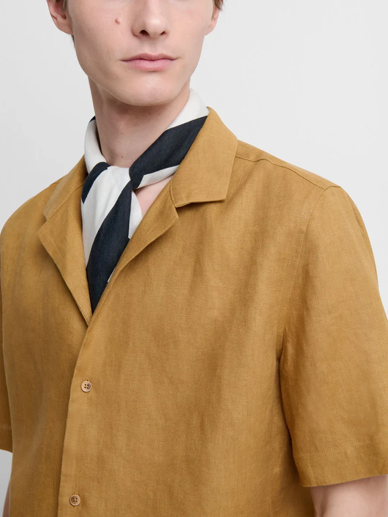 Chemise manches courtes regular en lin