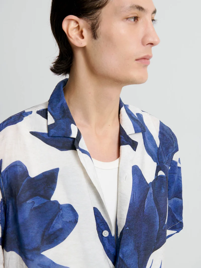 Chemise manches courtes regular fleurie