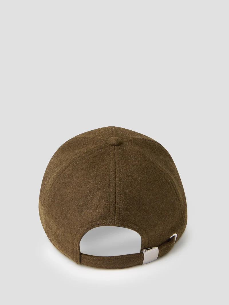 Casquette baseball laineuse