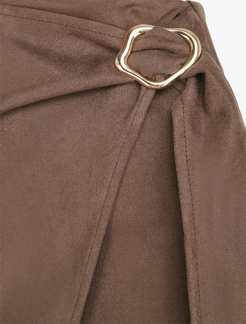 Jupe portefeuille en suédine à boucle - Marron
