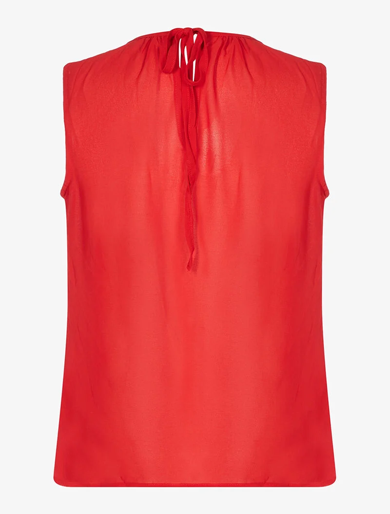 Top en voile à encolure perlée - rouge