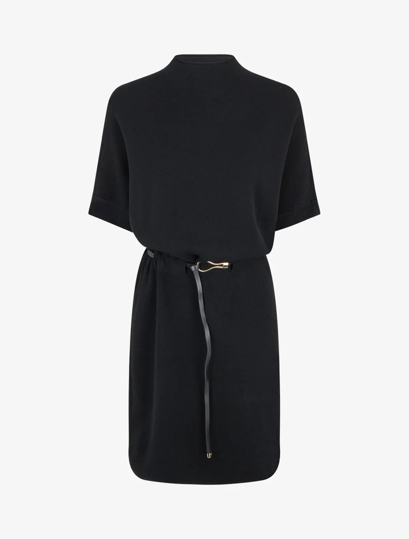 Robe pull droite à manches courtes - Noir