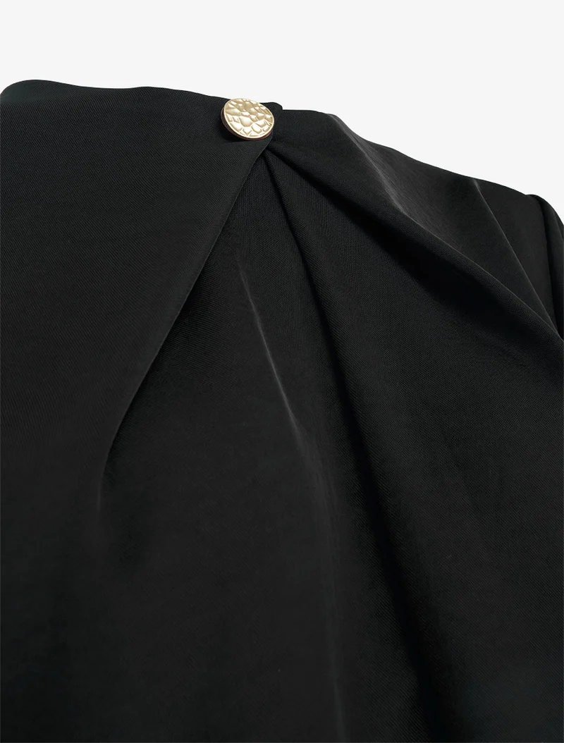 Top satiné à manches longues et col boutonné - Noir