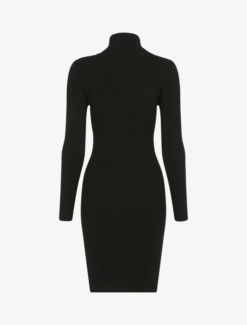 Robe-pull côtelée à col roulé - noir