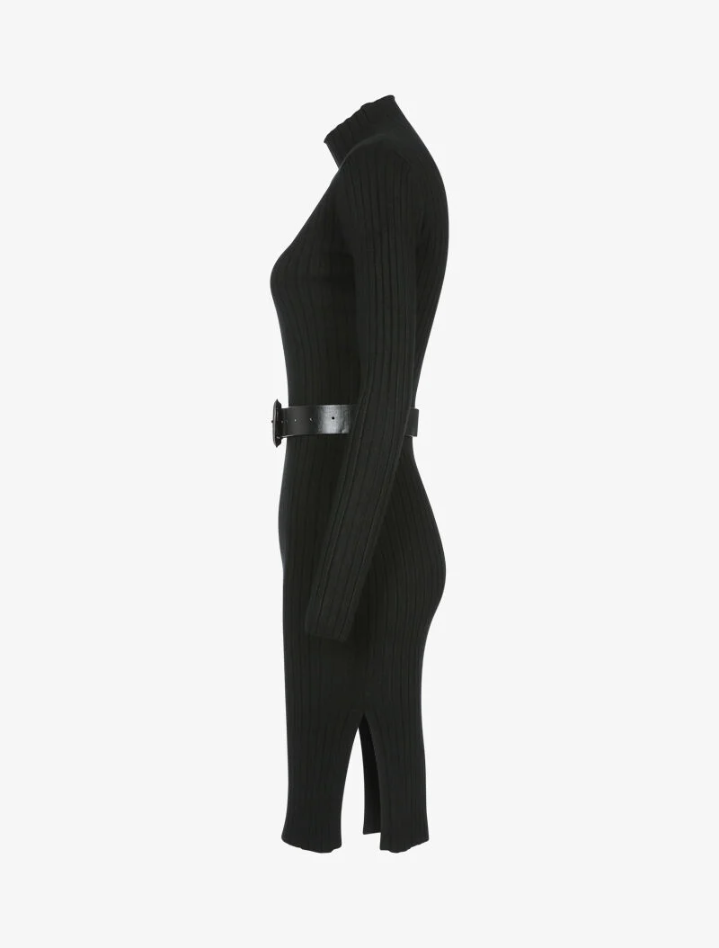 Robe-pull côtelée à col montant - noir
