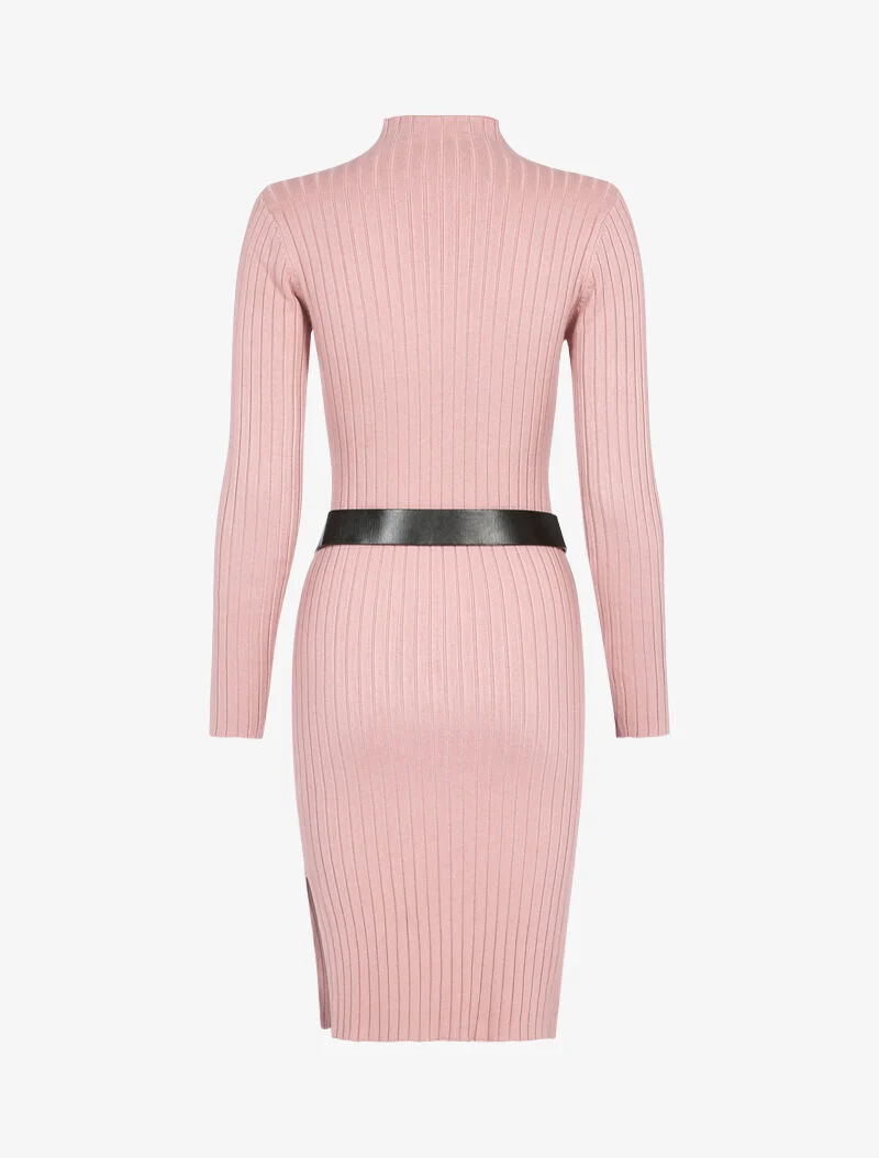Robe-pull côtelée à col montant - rose
