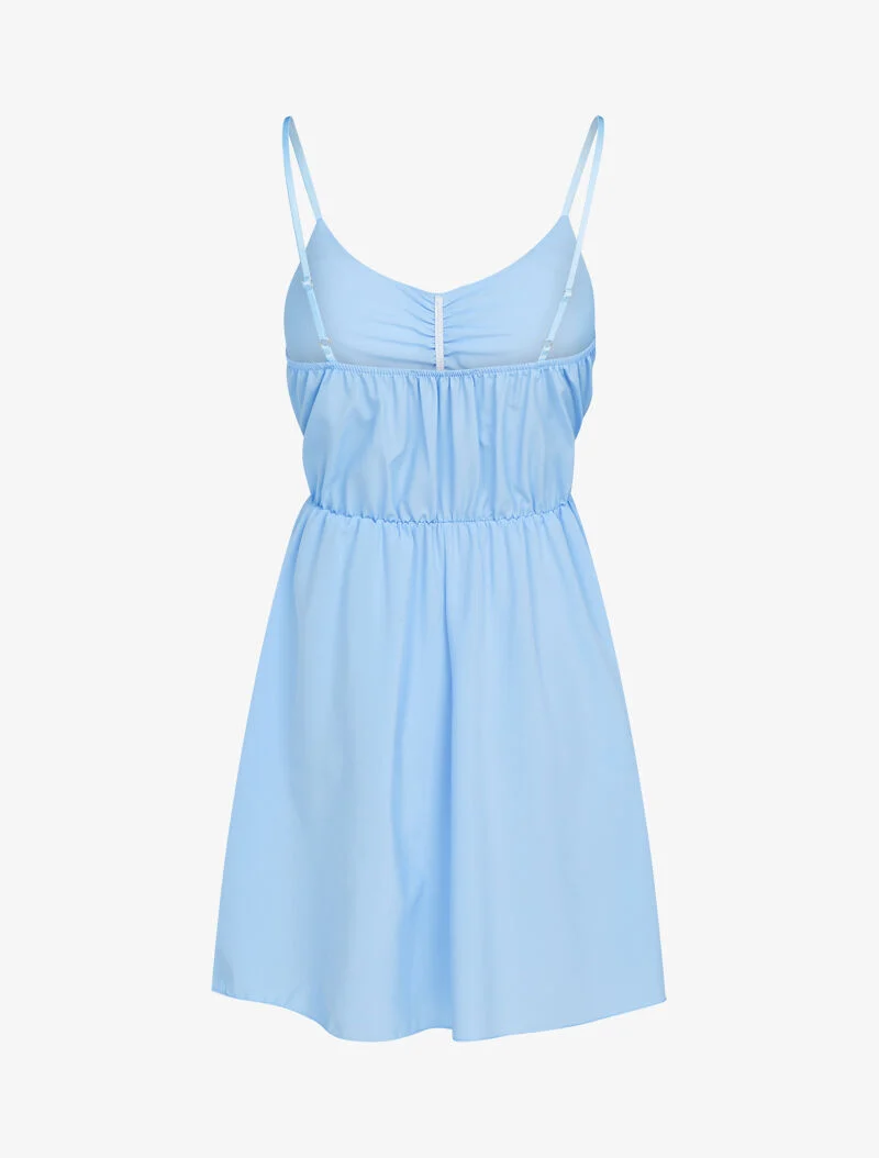 Robe patineuse à fines bretelles - bleu ciel