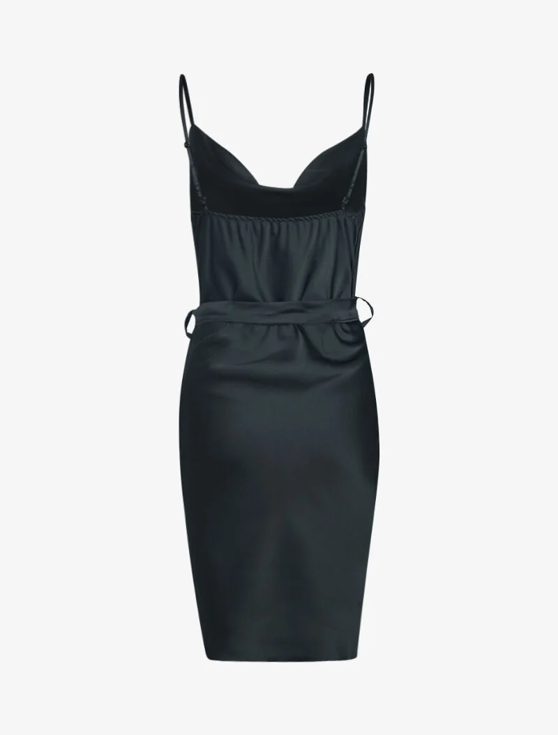 Robe satinée à col bénitier - noir