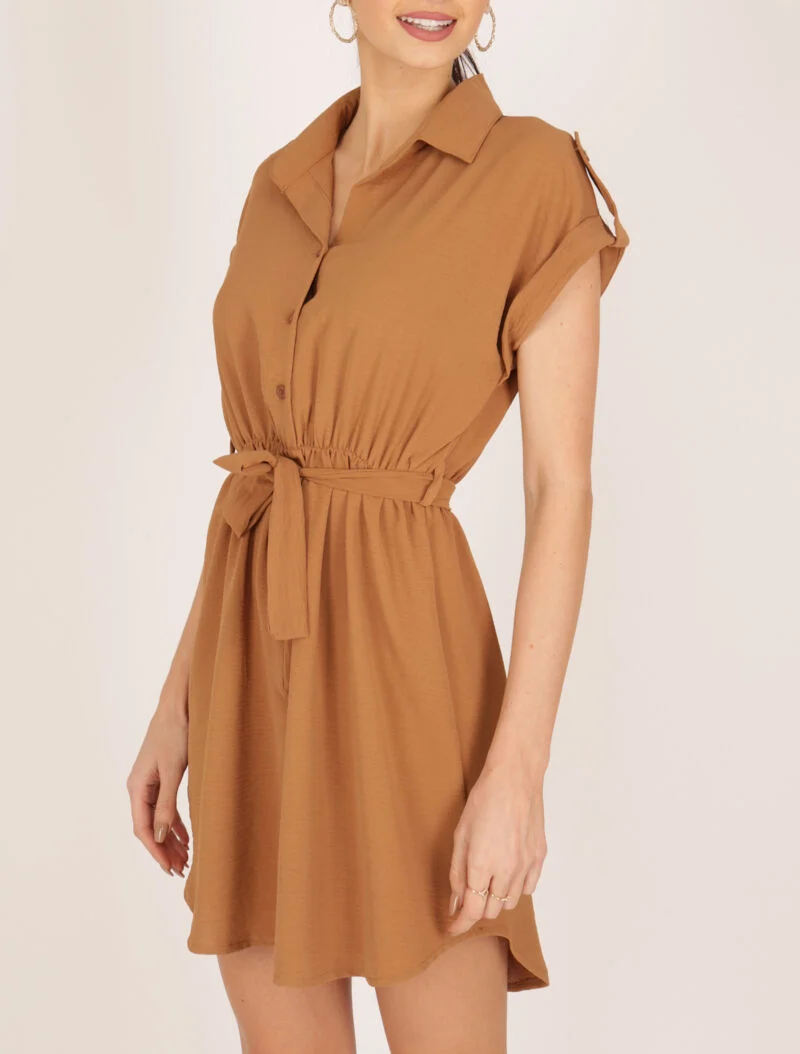 Robe patineuse à manches courtes rabattables - camel
