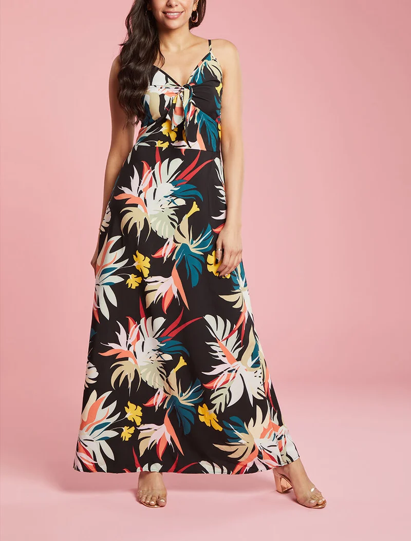 Robe à imprimé fleurs d'été - noir