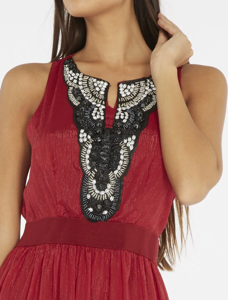 Robe longue plastron bijoux - bordeaux