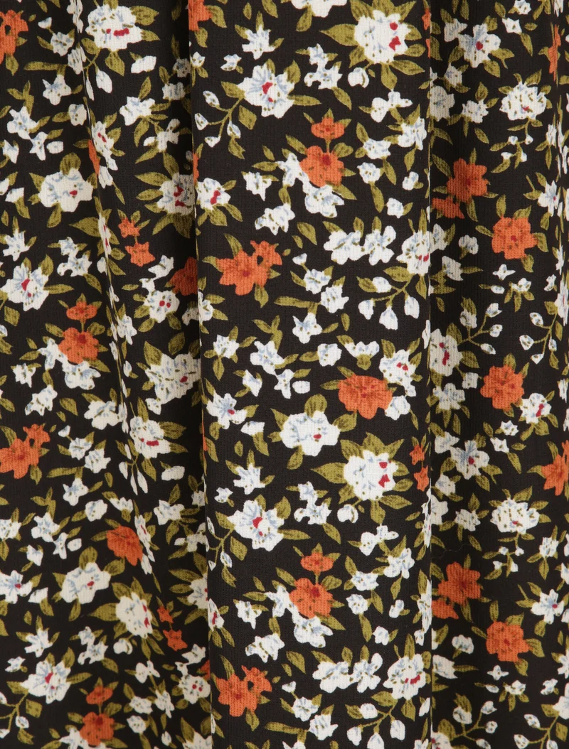 Robe longue à imprimé fleuri et taille brodée - Noir