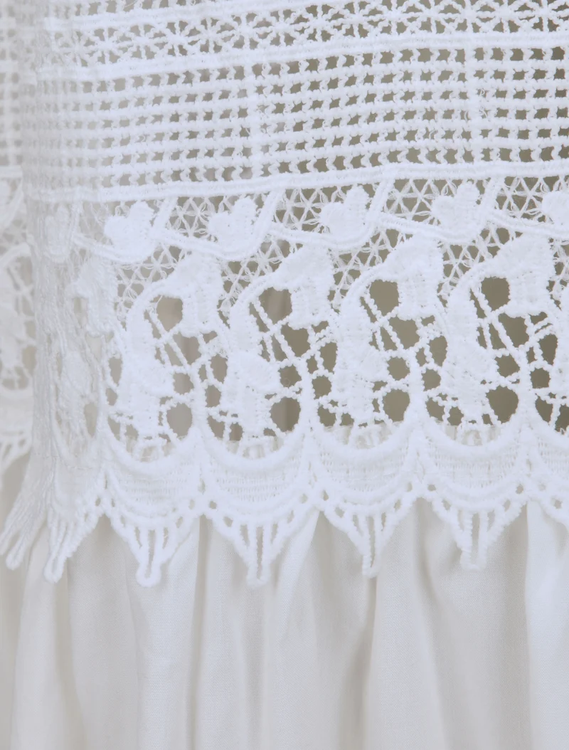 Robe longue cintrée coupe empire - Blanc
