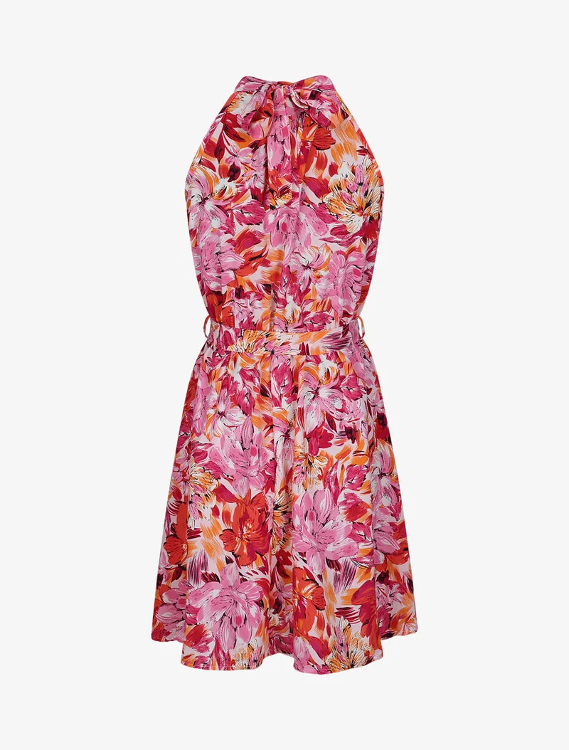 Robe cintrée imprimé grandes fleurs à col américain - Rose