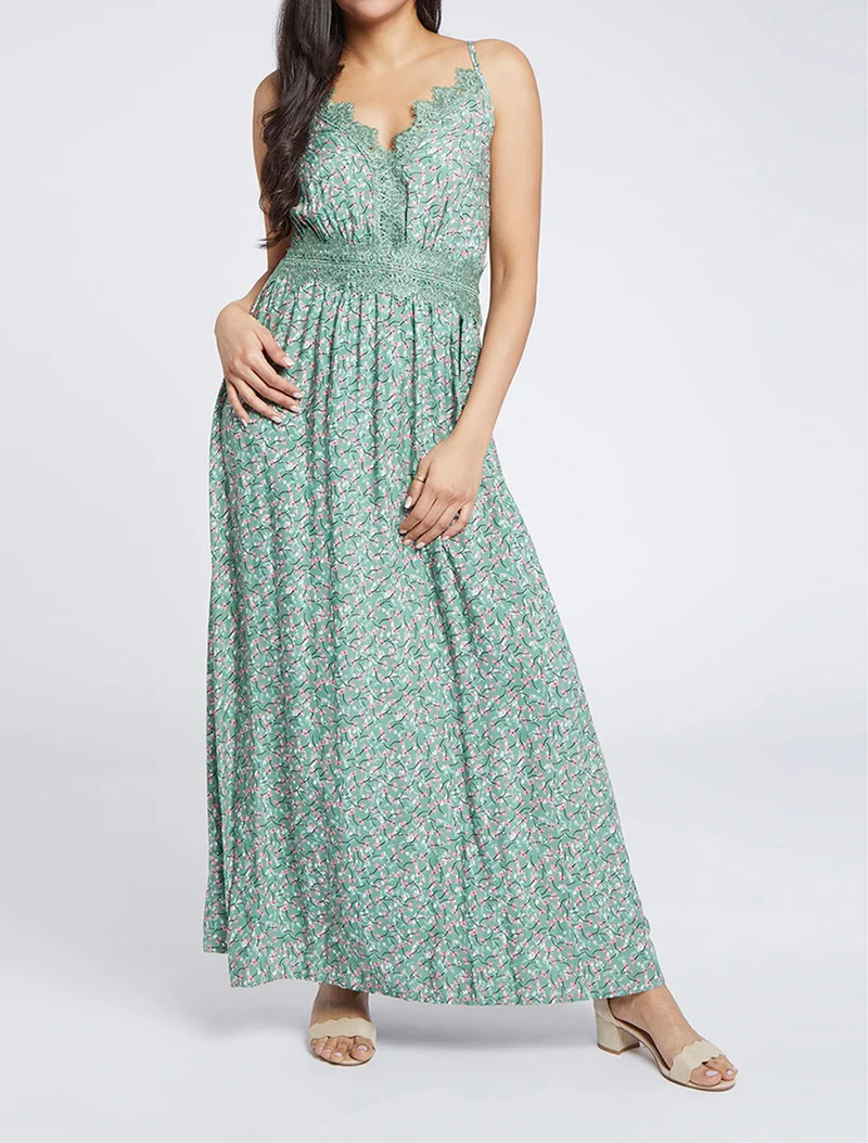 Robe longue à fleurs graphiques et à fines broderies - Vert amande
