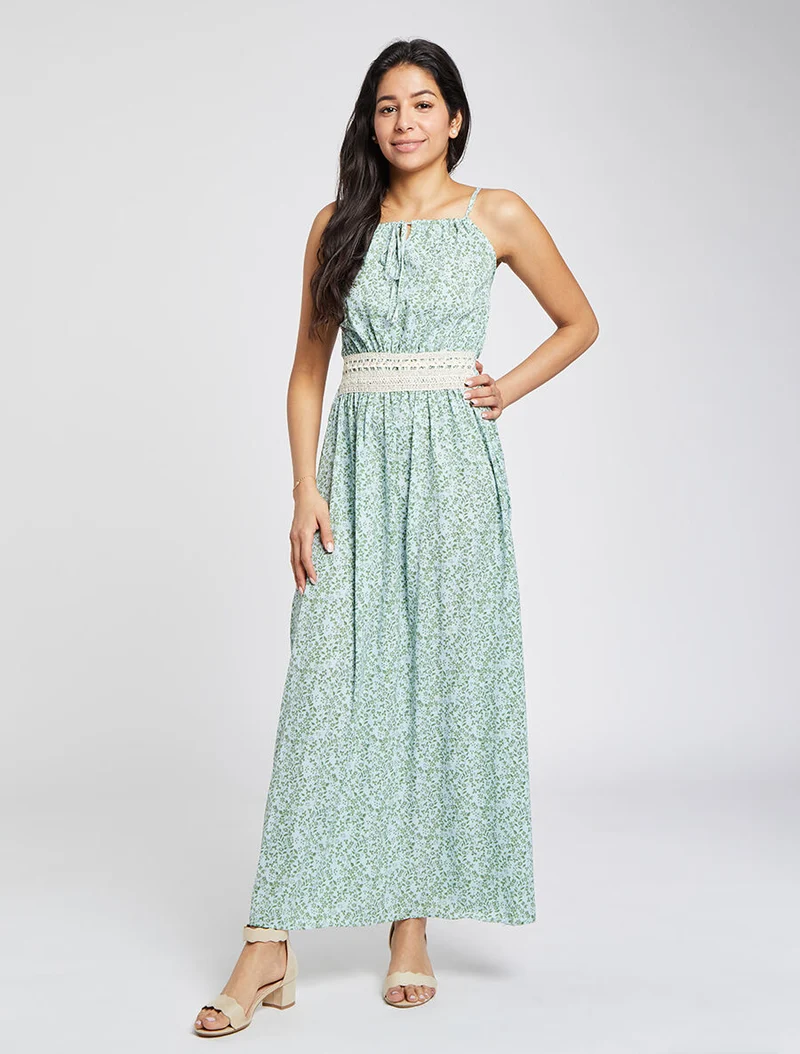 Robe longue à motifs fleuris et taille brodée - Bleu ciel