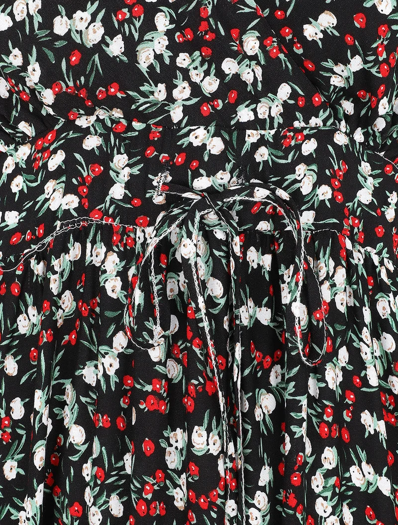 Robe longue cintrée imprimée petites fleurs printanières - Noir