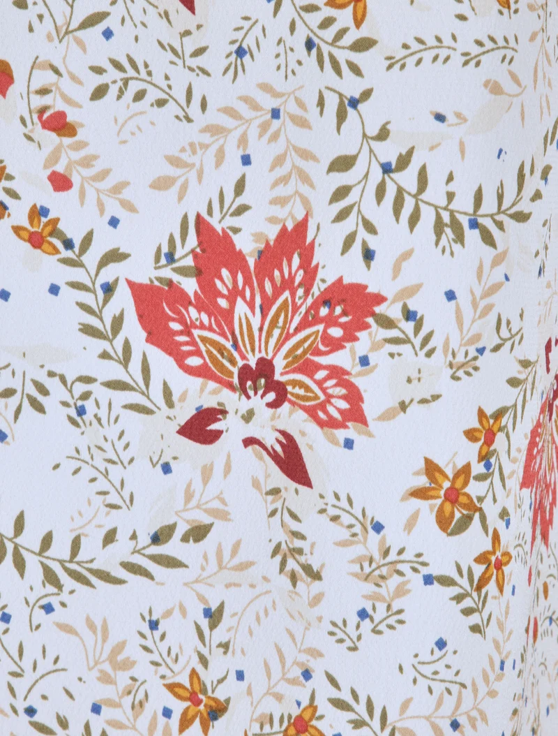 Top carré imprimé feuilles graphiques à encolure zippée - Écru