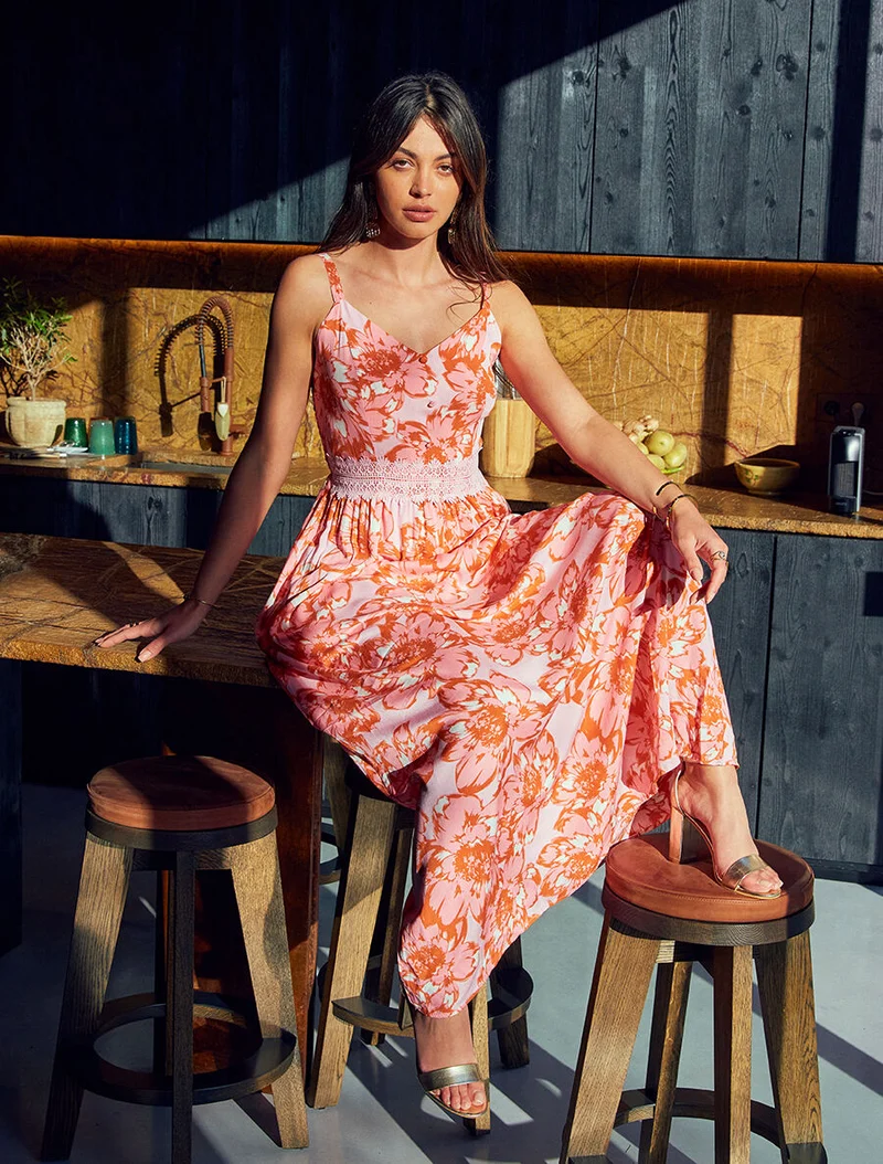 Robe longue imprimé fleurs et dentelle - Rouge