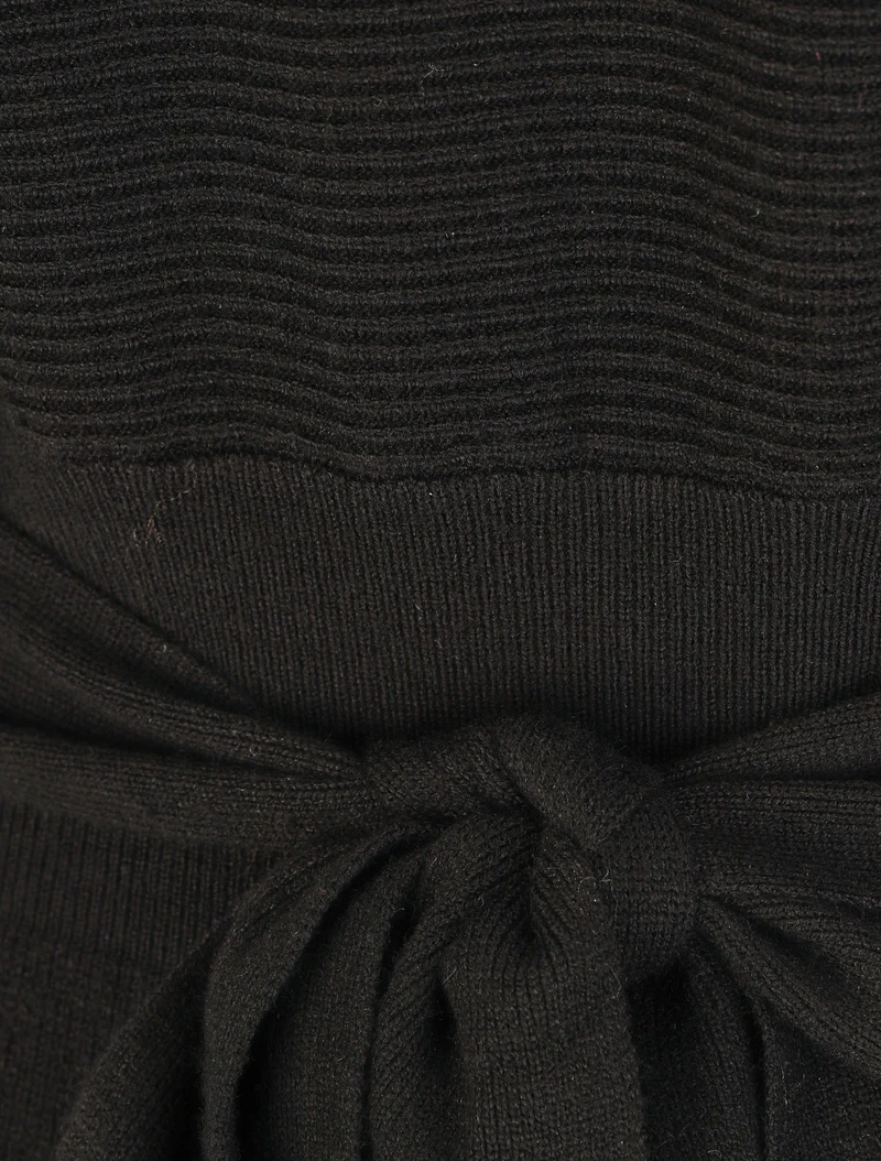 Robe mi-longue ajourée dans le dos - Noir
