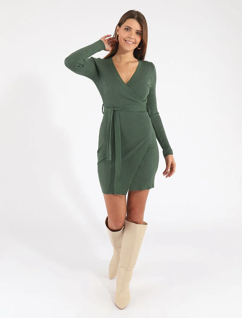 Robe moulante côtelée style cache-coeur - Vert