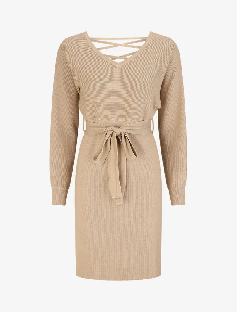 Robe mi-longue ajourée dans le dos - Beige