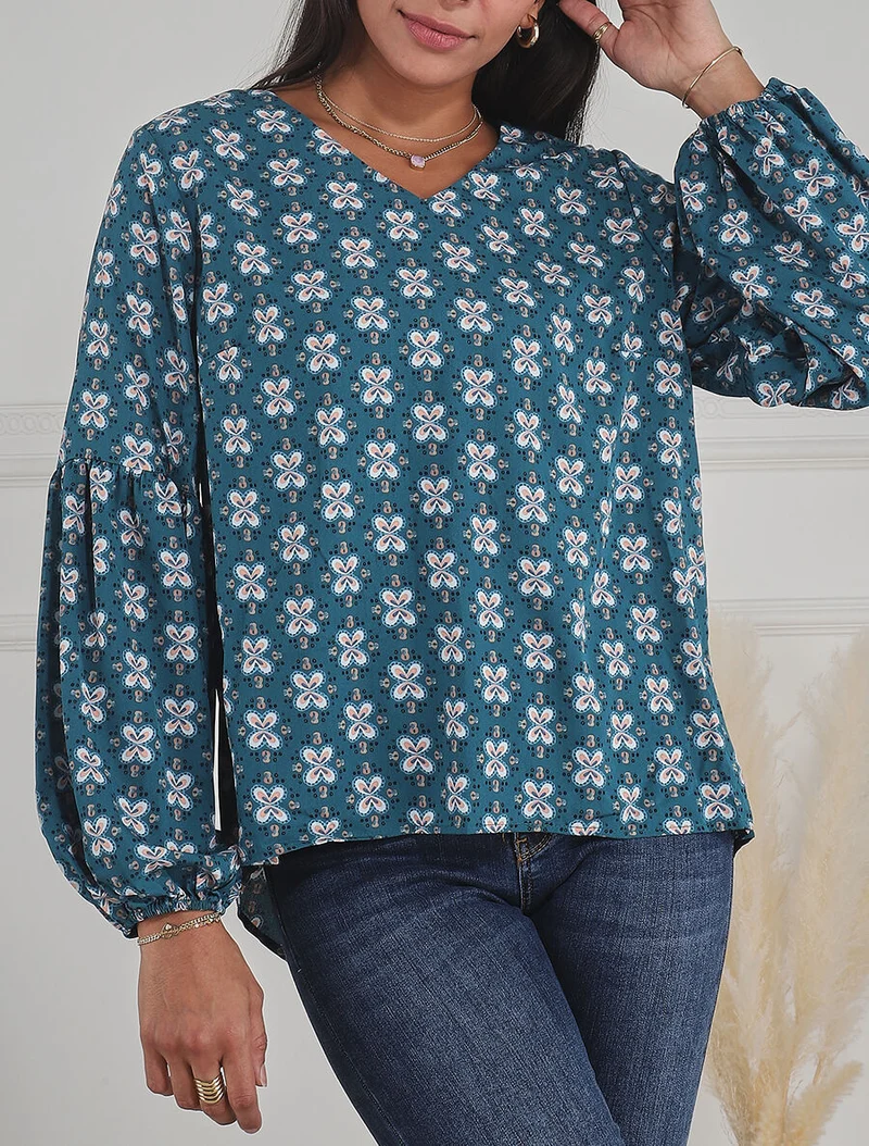 Top ample col V à fleurs - Bleu canard