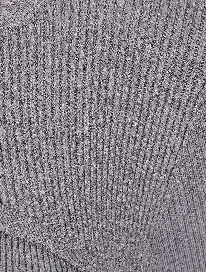 Robe mi-longue côtelée à décolleté ajouré - Gris