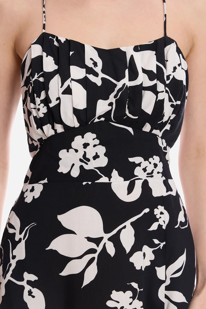 Ivi|100% Viscose Printed Strappy Dress
