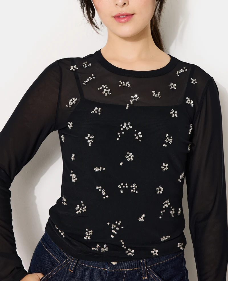 Top en résille avec perles et sequins