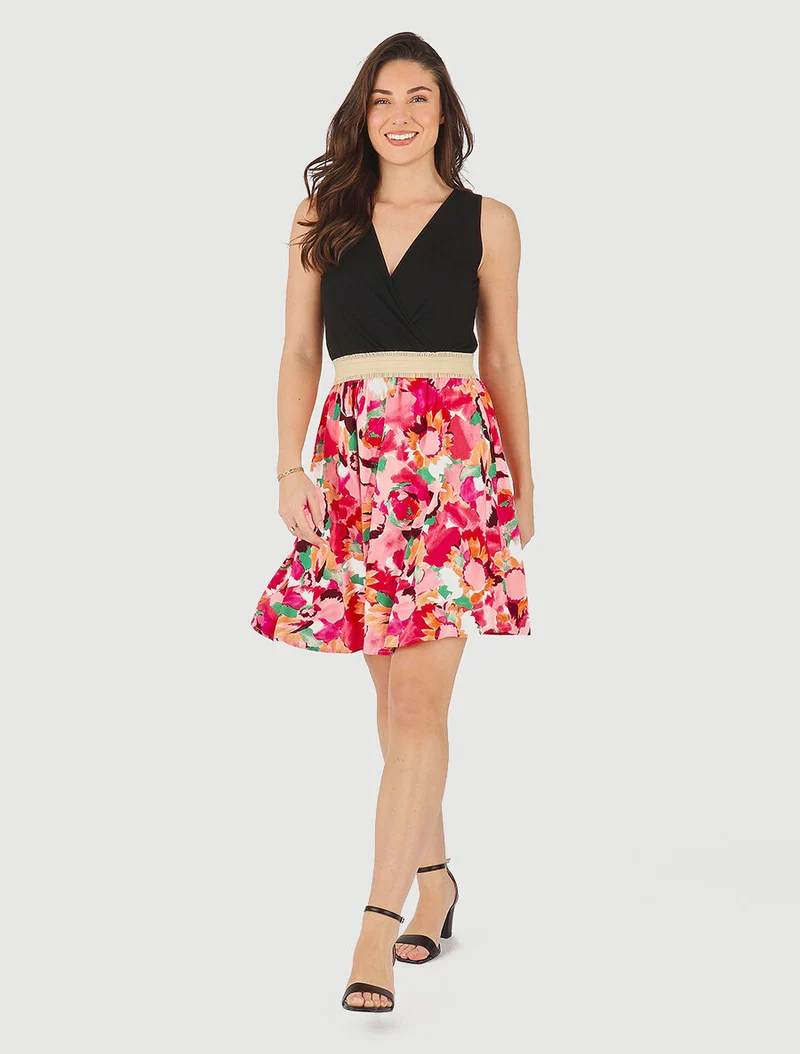 Robe élastiquée à jupe imprimé abstrait - Rose