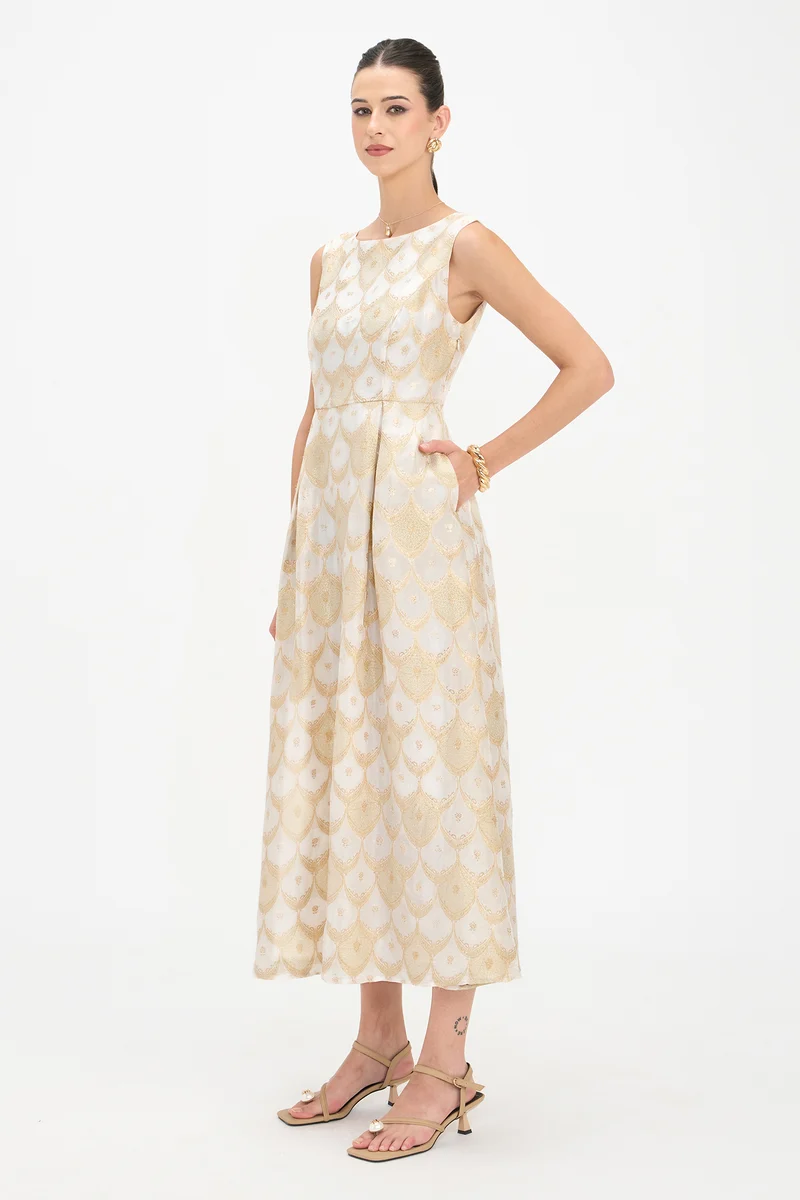 Mysuri|100% Viscose Boat Neck Maxi Dress