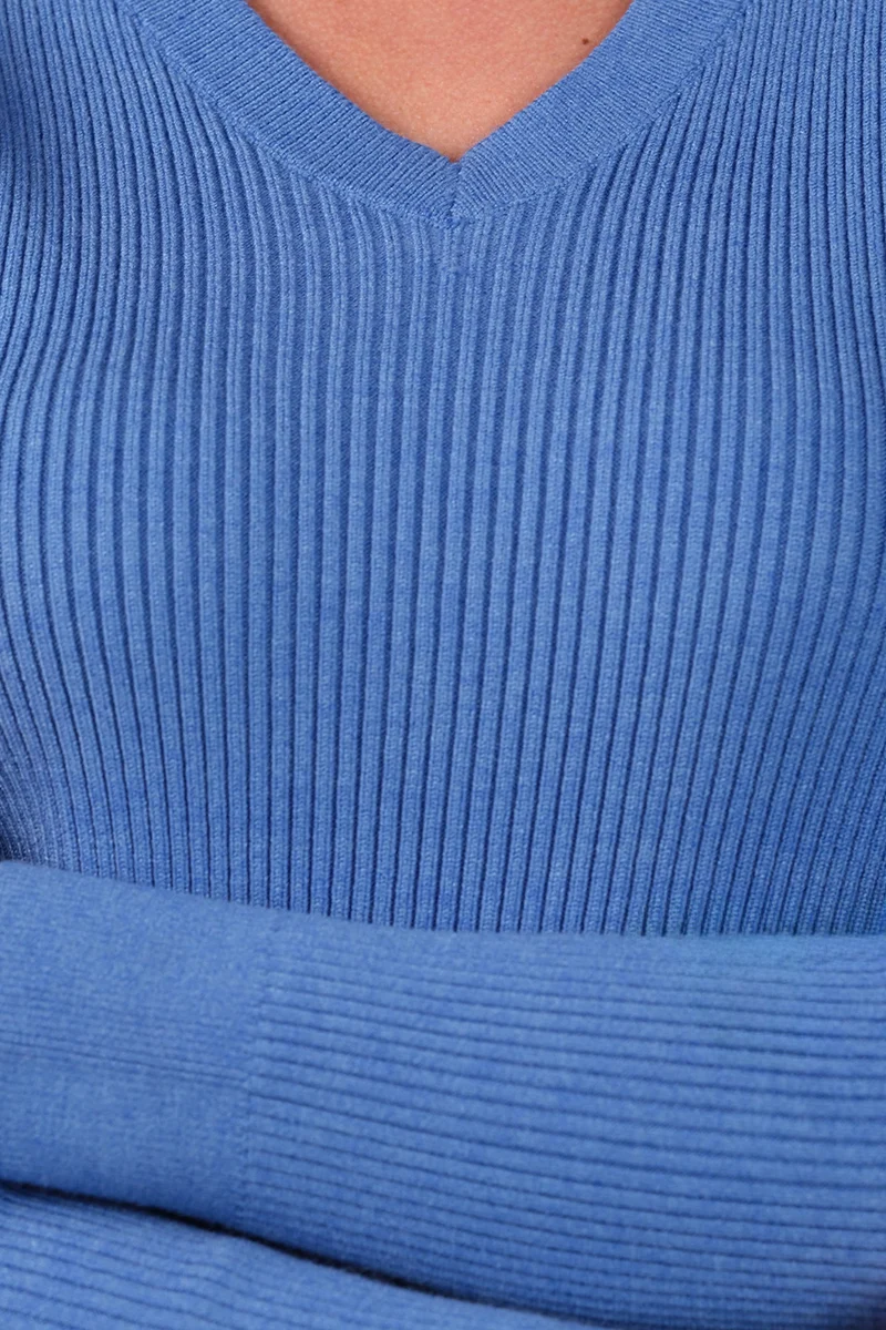 Fily|Viscose Cut Out V Neck Full Sleeve Knit Top