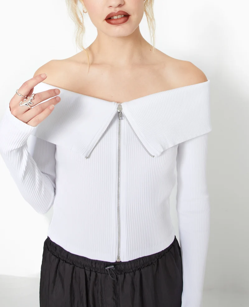 Top zippé encolure Bardot