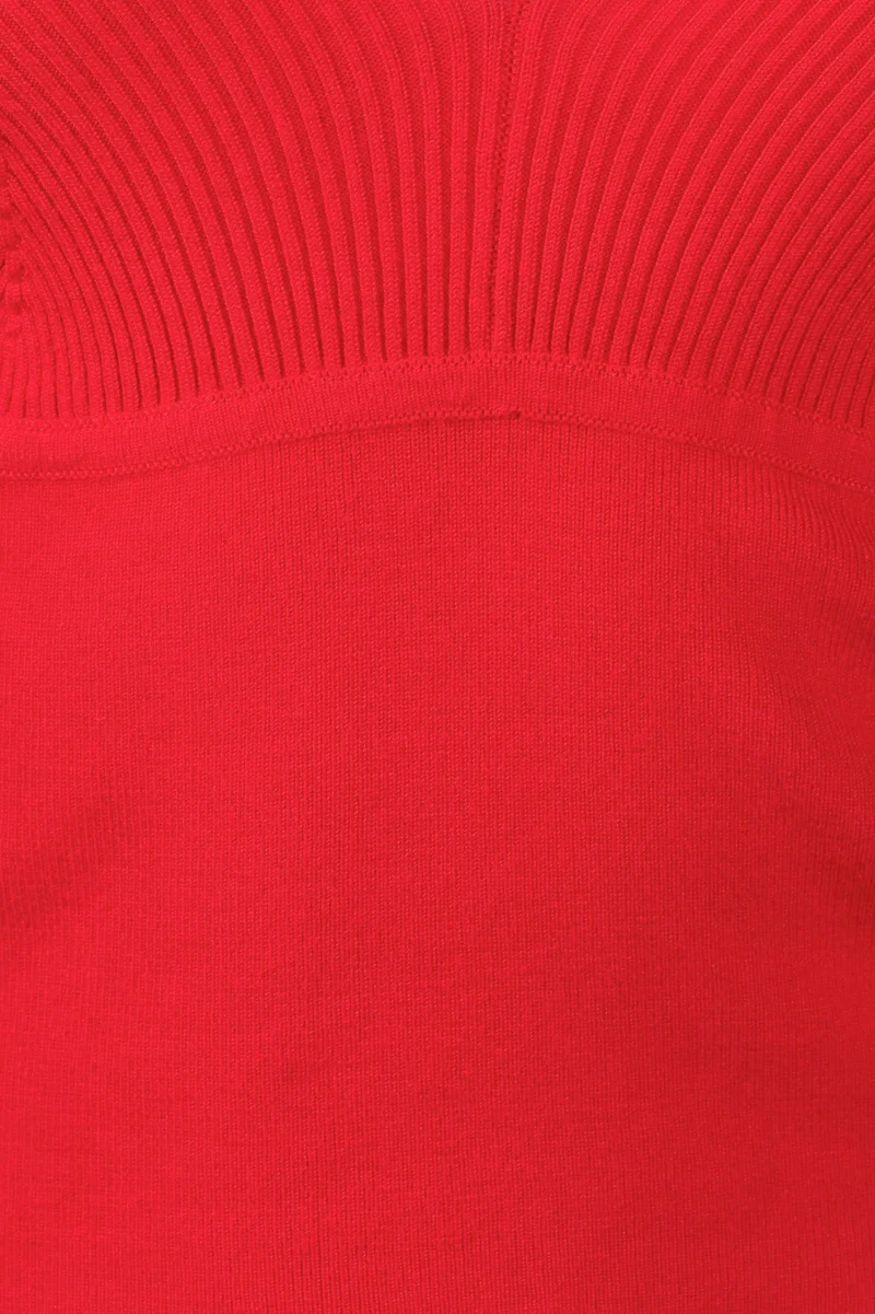 Lumi Cami|Viscose V-Neck Slim Fit Strappy Knit Cami
