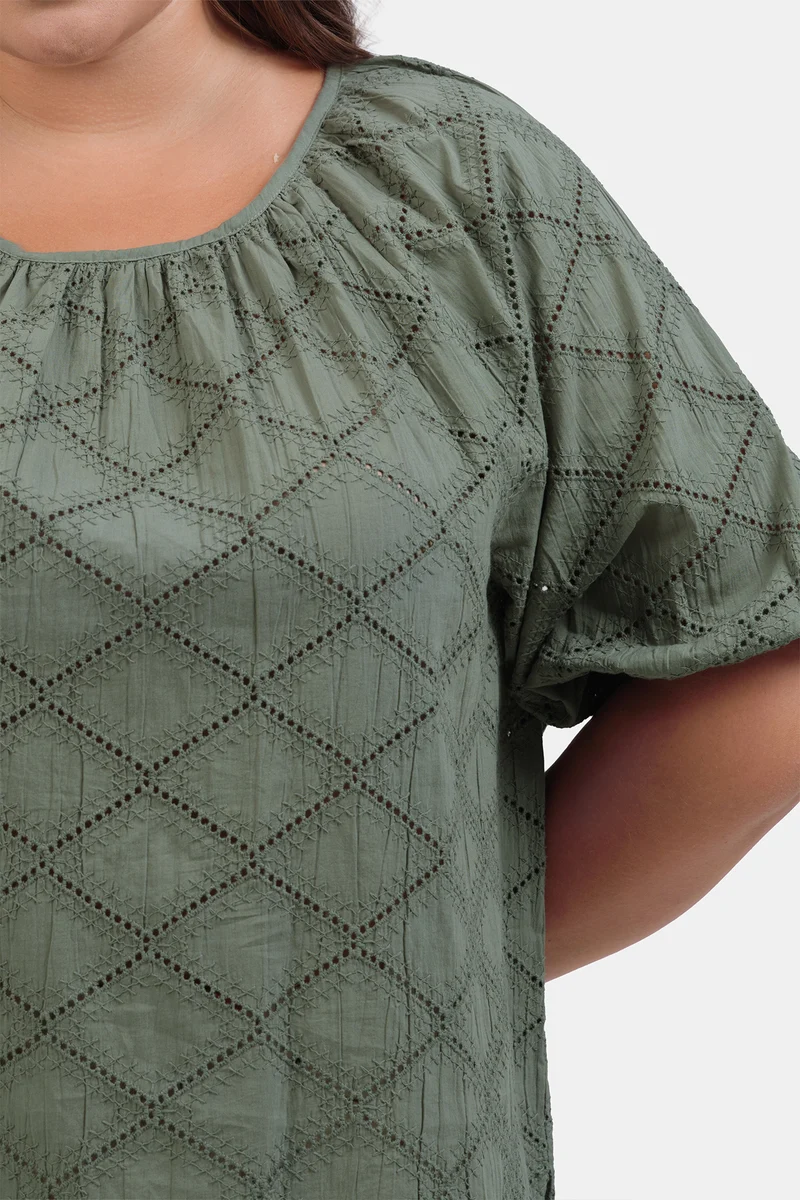 Aylin|100% Cotton Schiffli Flared Top