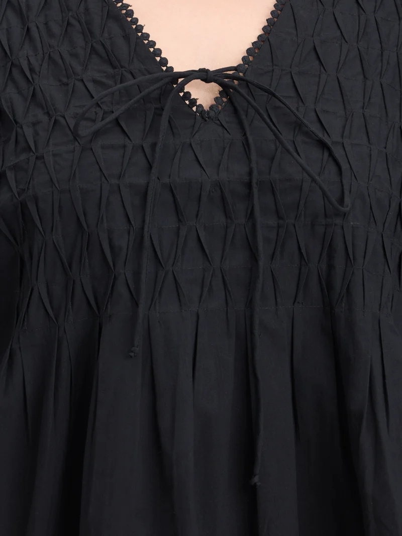 Roxana|100% Cotton Diagonal Tuck Detail Top