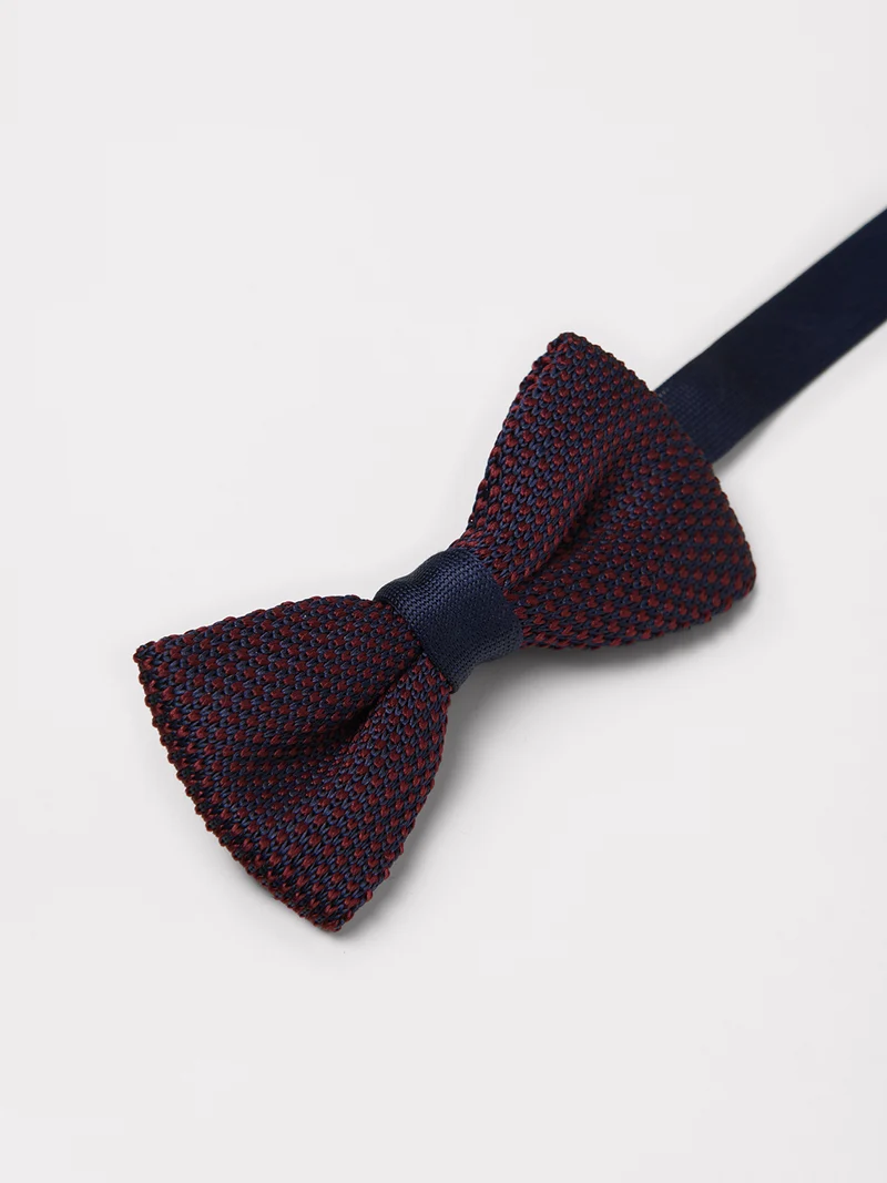 Nœud papillon en tricot uni