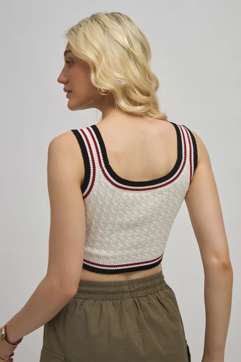Eliza|Cotton Fitted Scoop Neck Crop Top