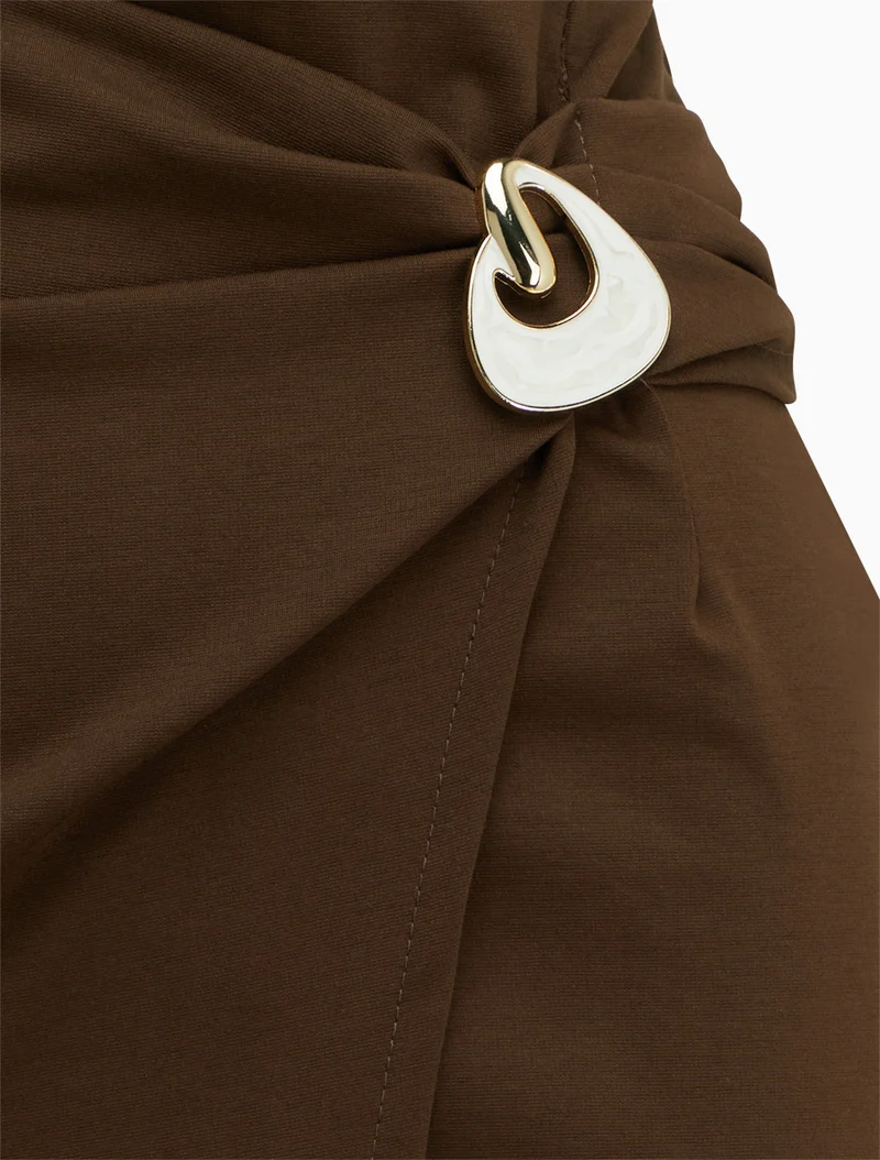 Jupe midi style portefeuille à bijou effet nacré - Marron